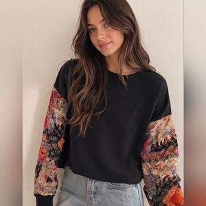 ZARA BLACK CREWNECK WITH PAISLEY SLEEVES